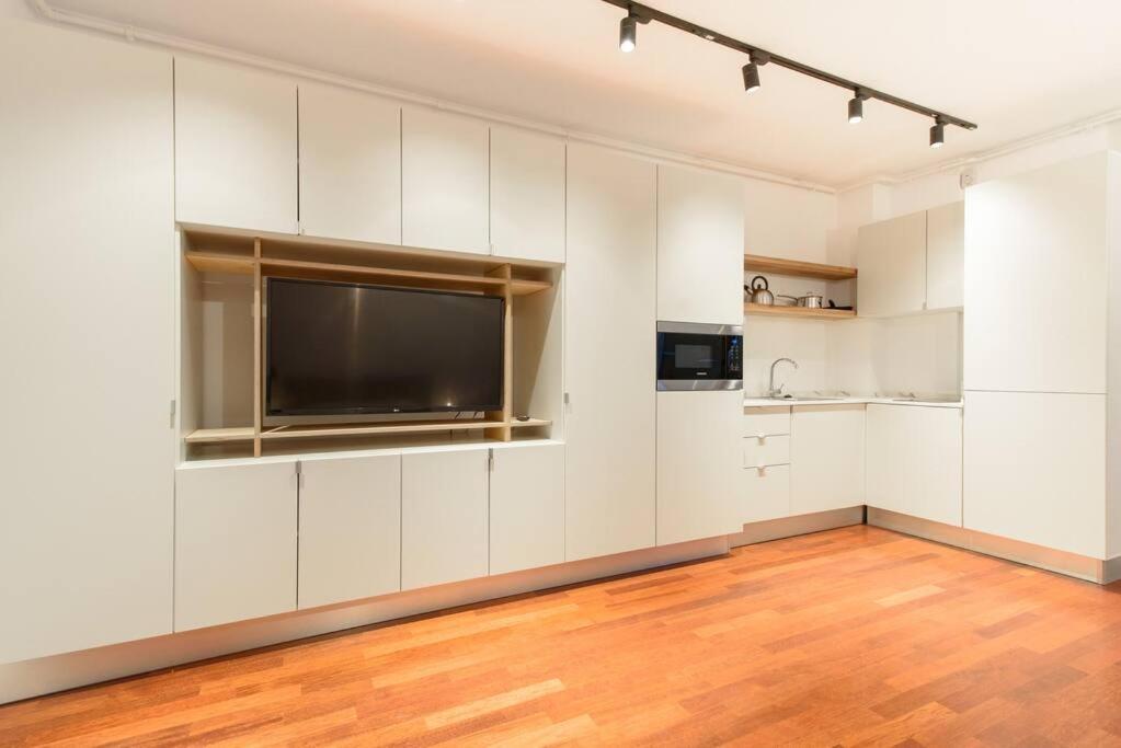 Bianco 19 - Central Studio Universitate - Old Town Букурещ Екстериор снимка