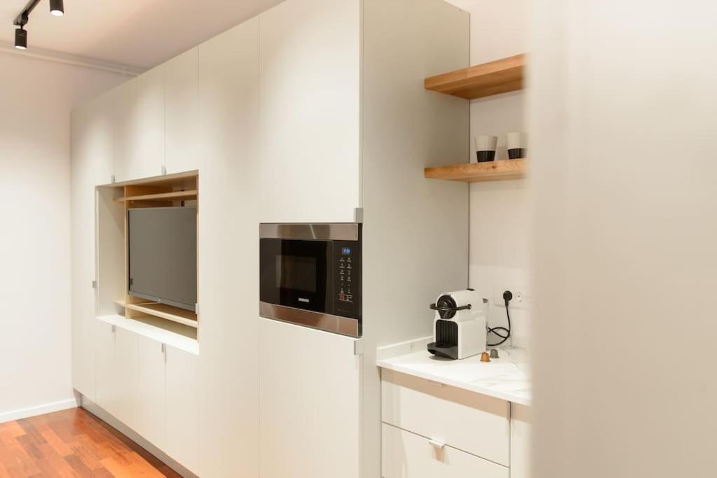 Bianco 19 - Central Studio Universitate - Old Town Букурещ Екстериор снимка