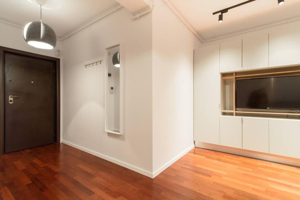 Bianco 19 - Central Studio Universitate - Old Town Букурещ Екстериор снимка